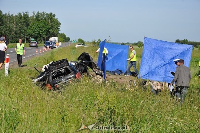 Czernie: Tragiczny wypadek. Nie żyje pięć osób [13.06.2013] - zdjęcie #10 - eOstroleka.pl