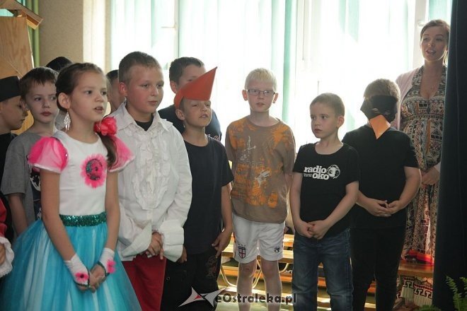 Spektakl Kot w butach w SP 10 [13.06.2013] - zdjęcie #23 - eOstroleka.pl