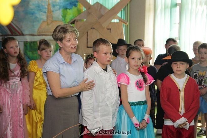 Spektakl Kot w butach w SP 10 [13.06.2013] - zdjęcie #2 - eOstroleka.pl