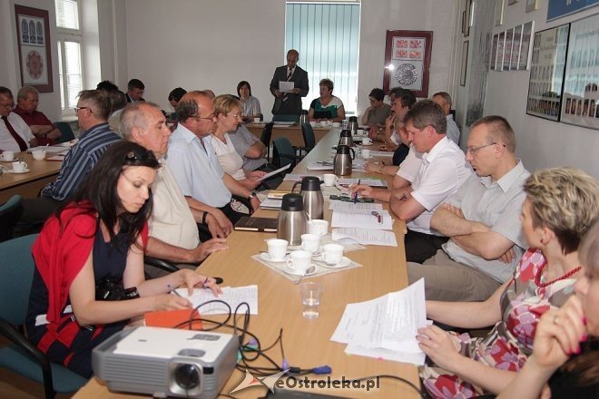 XXXII sesja Rady Powiatu [13.06.2013] - zdjęcie #23 - eOstroleka.pl