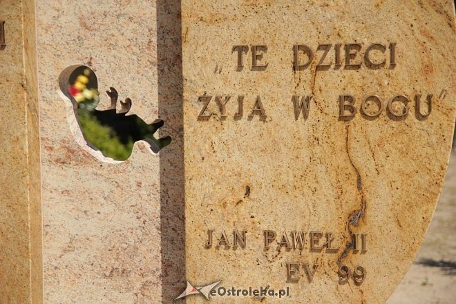 I pogrzeb Dzieci Utraconych [15.06.2013] - zdjęcie #73 - eOstroleka.pl