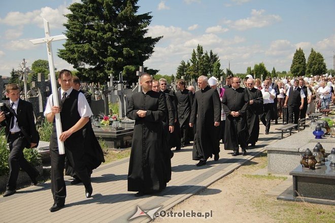 I pogrzeb Dzieci Utraconych [15.06.2013] - zdjęcie #61 - eOstroleka.pl