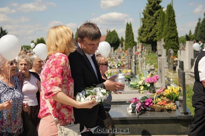 I pogrzeb Dzieci Utraconych [15.06.2013] - zdjęcie #55 - eOstroleka.pl