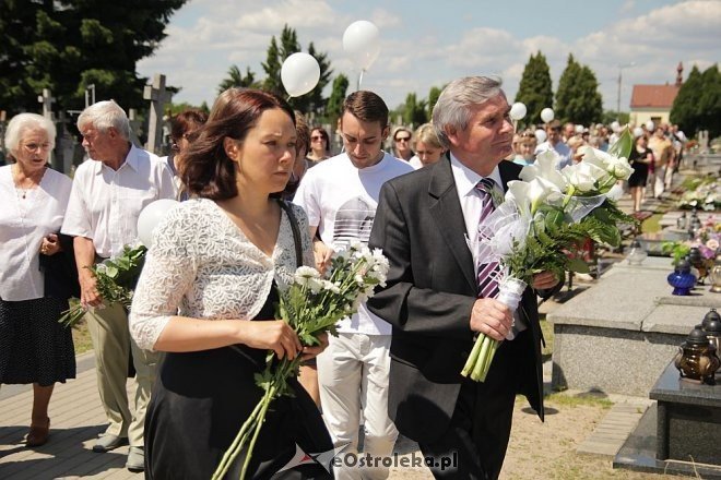 I pogrzeb Dzieci Utraconych [15.06.2013] - zdjęcie #47 - eOstroleka.pl