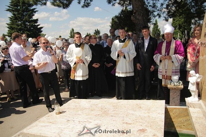 I pogrzeb Dzieci Utraconych [15.06.2013] - zdjęcie #32 - eOstroleka.pl