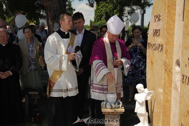 I pogrzeb Dzieci Utraconych [15.06.2013] - zdjęcie #21 - eOstroleka.pl