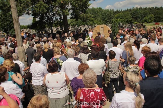 I pogrzeb Dzieci Utraconych [15.06.2013] - zdjęcie #12 - eOstroleka.pl