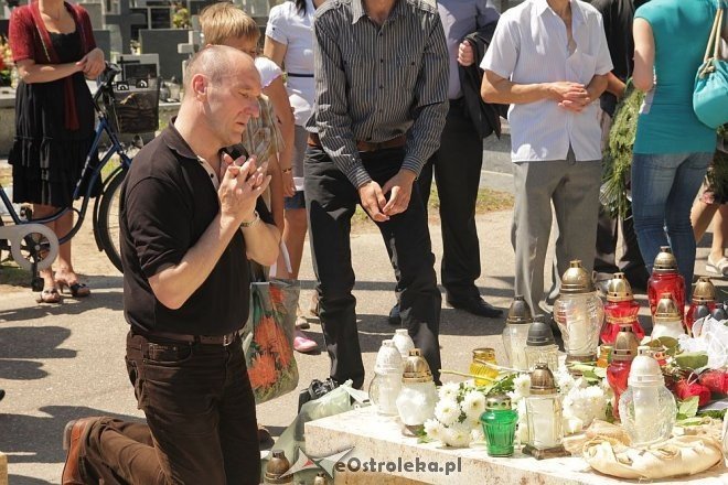I pogrzeb Dzieci Utraconych [15.06.2013] - zdjęcie #1 - eOstroleka.pl
