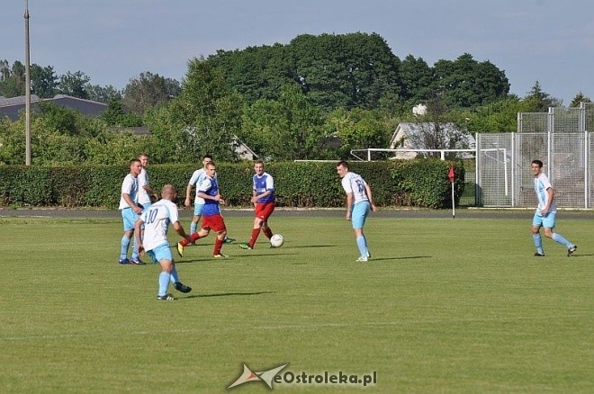 IV liga: MKS Narew – Błękitni Gąbi 0:2 [15.06.2013] - zdjęcie #45 - eOstroleka.pl