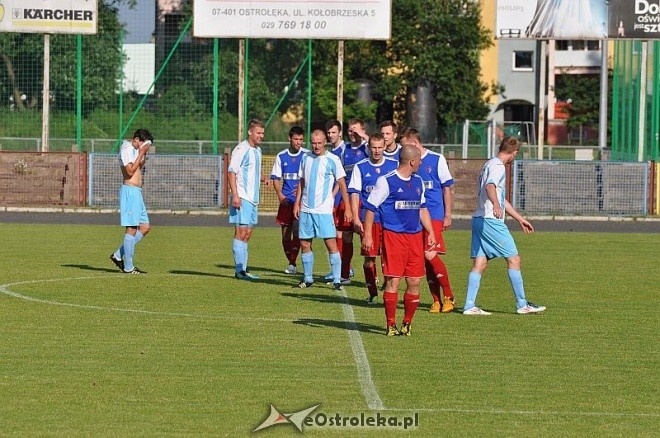 IV liga: MKS Narew – Błękitni Gąbi 0:2 [15.06.2013] - zdjęcie #9 - eOstroleka.pl