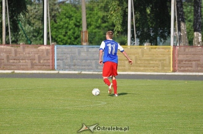 IV liga: MKS Narew – Błękitni Gąbi 0:2 [15.06.2013] - zdjęcie #13 - eOstroleka.pl