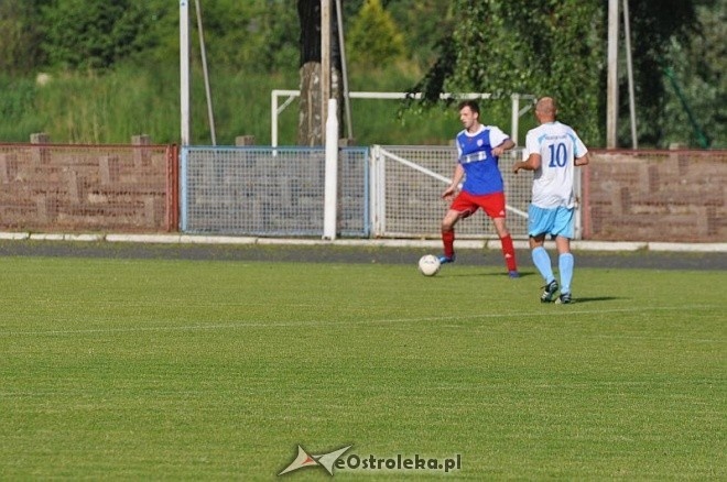 IV liga: MKS Narew – Błękitni Gąbi 0:2 [15.06.2013] - zdjęcie #9 - eOstroleka.pl