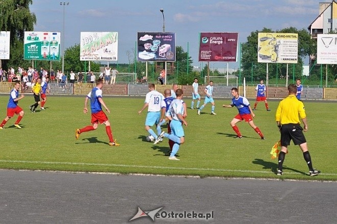 IV liga: MKS Narew – Błękitni Gąbi 0:2 [15.06.2013] - zdjęcie #24 - eOstroleka.pl