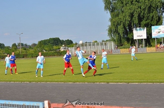 IV liga: MKS Narew – Błękitni Gąbi 0:2 [15.06.2013] - zdjęcie #30 - eOstroleka.pl
