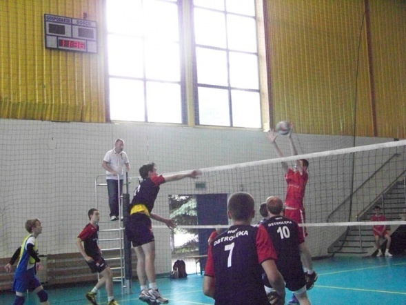 Memoriał im. A.Gołasia: UKS Olimp - Resovia Rzeszów (16.06.2013) - zdjęcie #37 - eOstroleka.pl