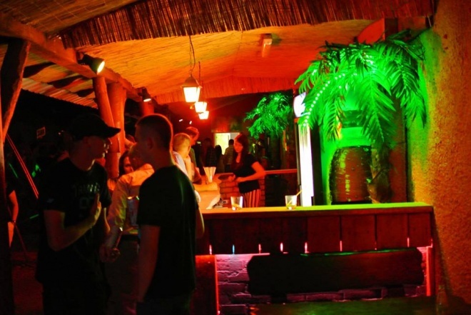 Gorąca sobota w Clubie Ibiza Zalesie [15.06.2013] - zdjęcie #7 - eOstroleka.pl