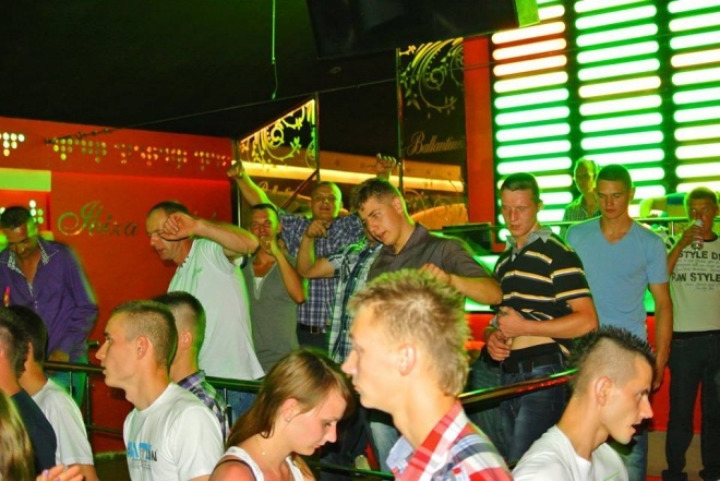 Gorąca sobota w Clubie Ibiza Zalesie [15.06.2013] - zdjęcie #4 - eOstroleka.pl
