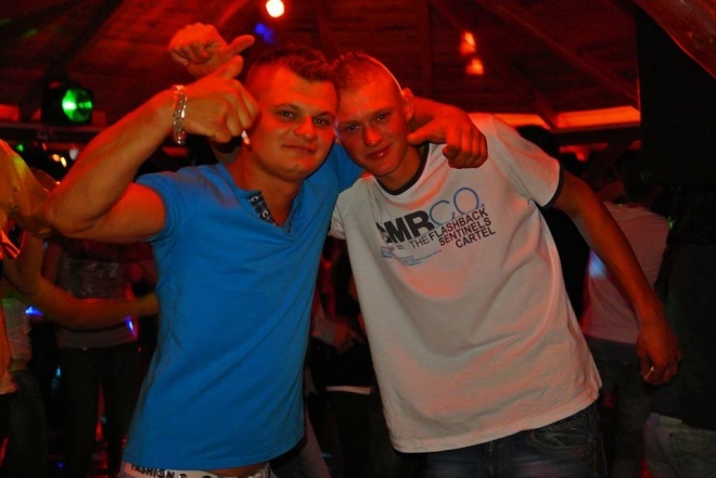Gorąca sobota w Clubie Ibiza Zalesie [15.06.2013] - zdjęcie #23 - eOstroleka.pl