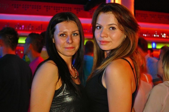 Gorąca sobota w Clubie Ibiza Zalesie [15.06.2013] - zdjęcie #7 - eOstroleka.pl