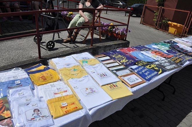 II Aukcja prac wykonanych przez WTZ „Motylki” [20.06.2013] - zdjęcie #44 - eOstroleka.pl