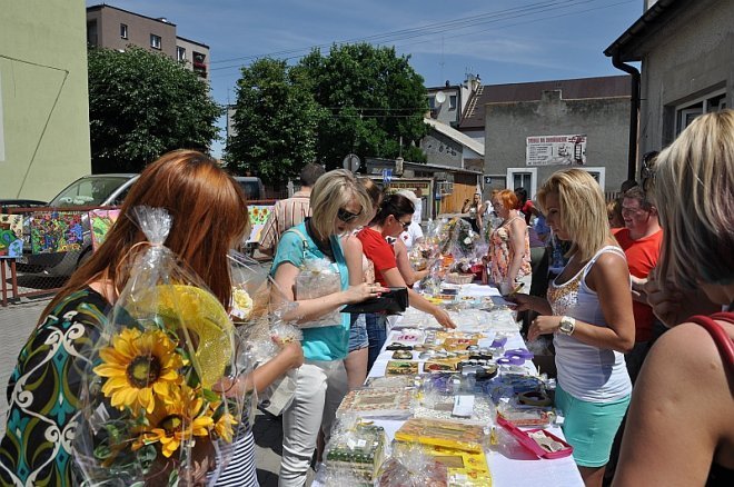 II Aukcja prac wykonanych przez WTZ „Motylki” [20.06.2013] - zdjęcie #27 - eOstroleka.pl