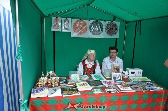 Droga na Ostrołękę i Brathanki na Weselu Kurpiowskim w Kadzidle [23.06.2013] - zdjęcie #110 - eOstroleka.pl
