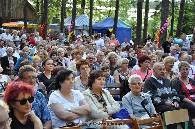 Droga na Ostrołękę i Brathanki na Weselu Kurpiowskim w Kadzidle [23.06.2013] - zdjęcie #79 - eOstroleka.pl