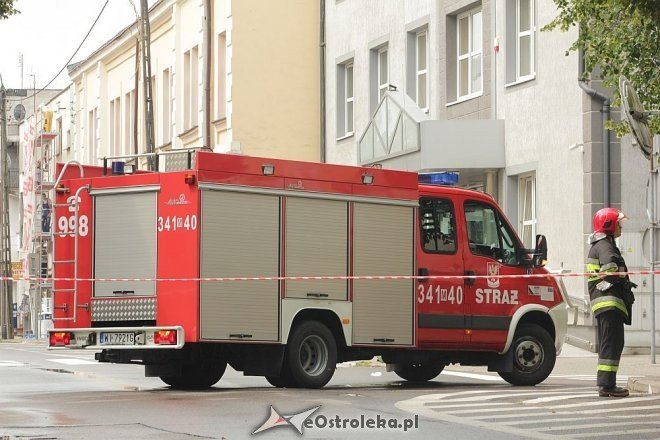 Ewakuacja ulicy Kościuszki. Ktoś podłożył bombę w Prokuraturze? - zdjęcie #10 - eOstroleka.pl