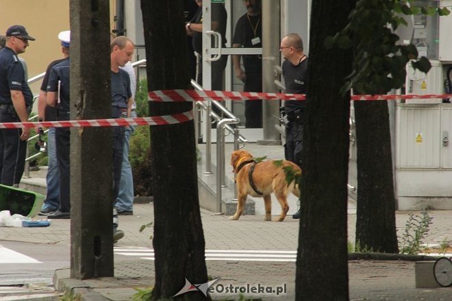 Ewakuacja ulicy Kościuszki. Ktoś podłożył bombę w Prokuraturze? - zdjęcie #3 - eOstroleka.pl
