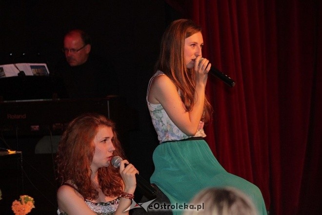 Zielono mi - koncert w wykonaniu Studia Piosenki 21 [25.06.2013] - zdjęcie #8 - eOstroleka.pl