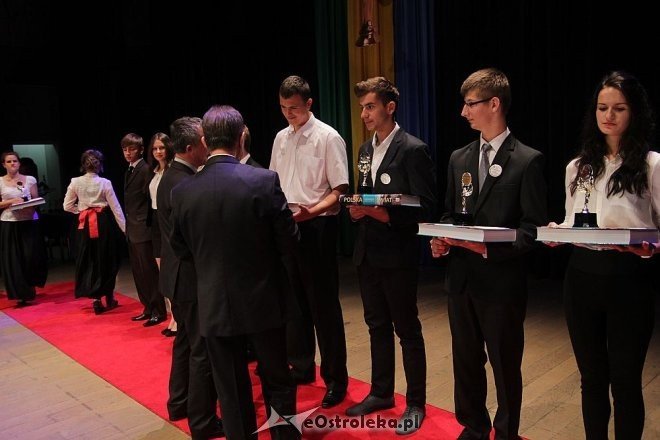 VI Samorządowa Gala Uczniowska [26.06.2013] - zdjęcie #4 - eOstroleka.pl