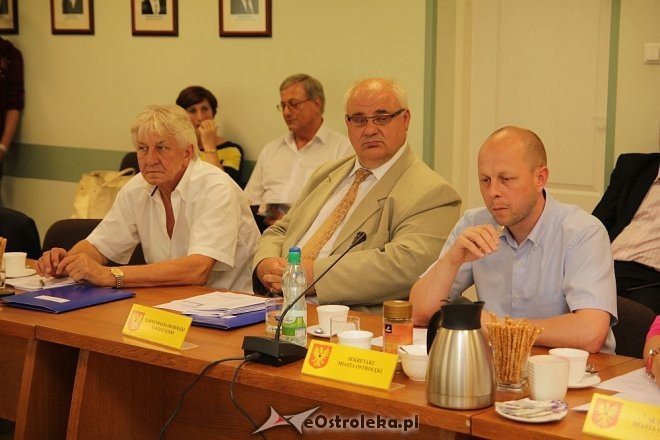 XLVI sesja Rady Miasta [26.06.2013] - zdjęcie #6 - eOstroleka.pl