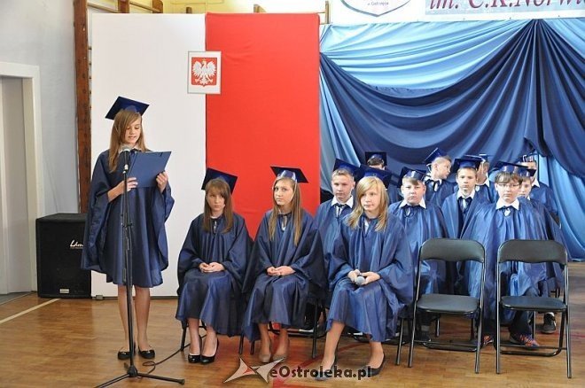 Uroczyste zakończenie roku szkolnego w Szkole Podstawowej nr 5 - zdjęcie #7 - eOstroleka.pl