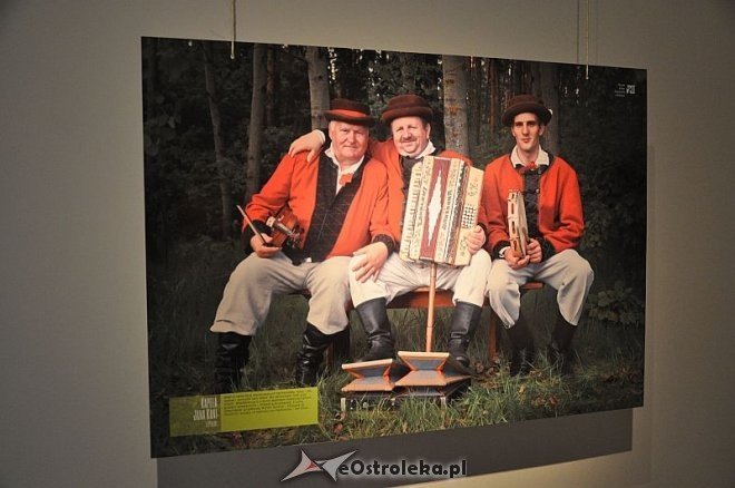 Wernisaż wystawy pt. „Muzykanci.Ryzykanci” [27.06.2013] - zdjęcie #29 - eOstroleka.pl