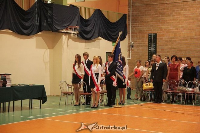 Zakończenie roku szkolnego 2012/2013 w Gimnazjum nr 1 [27.06.2013] - zdjęcie #82 - eOstroleka.pl