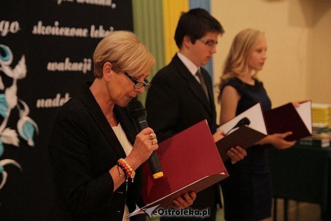 Zakończenie roku szkolnego 2012/2013 w Gimnazjum nr 1 [27.06.2013] - zdjęcie #63 - eOstroleka.pl