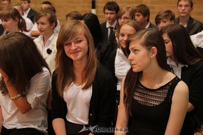 Zakończenie roku szkolnego 2012/2013 w Gimnazjum nr 1 [27.06.2013] - zdjęcie #59 - eOstroleka.pl
