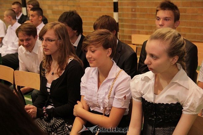 Zakończenie roku szkolnego 2012/2013 w Gimnazjum nr 1 [27.06.2013] - zdjęcie #56 - eOstroleka.pl