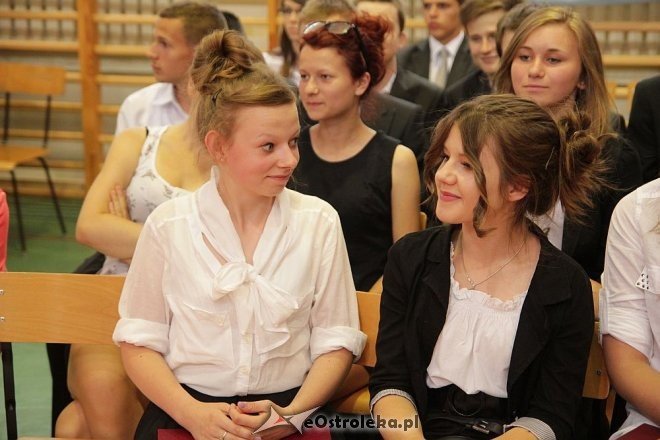 Zakończenie roku szkolnego 2012/2013 w Gimnazjum nr 1 [27.06.2013] - zdjęcie #43 - eOstroleka.pl