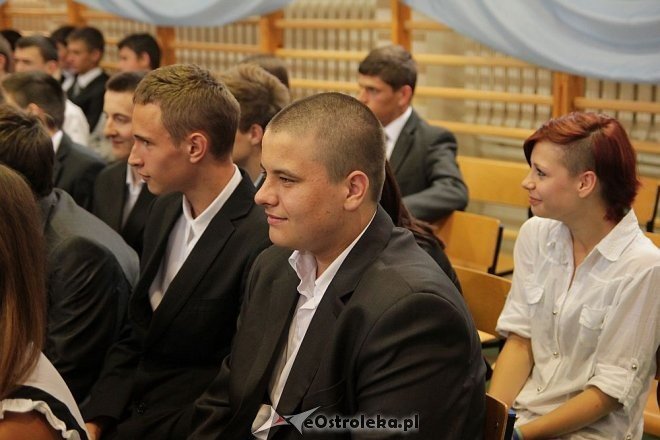 Zakończenie roku szkolnego 2012/2013 w Gimnazjum nr 1 [27.06.2013] - zdjęcie #41 - eOstroleka.pl