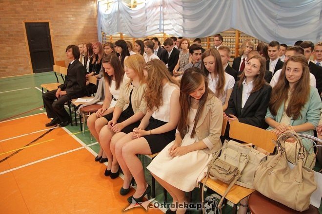 Zakończenie roku szkolnego 2012/2013 w Gimnazjum nr 1 [27.06.2013] - zdjęcie #30 - eOstroleka.pl