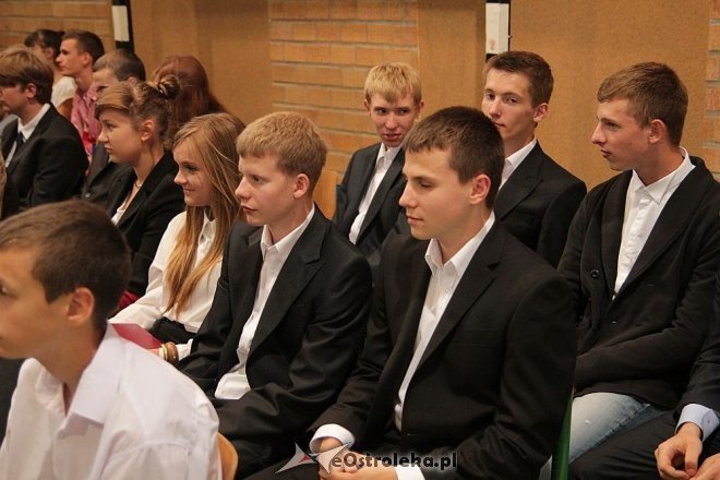 Zakończenie roku szkolnego 2012/2013 w Gimnazjum nr 1 [27.06.2013] - zdjęcie #14 - eOstroleka.pl