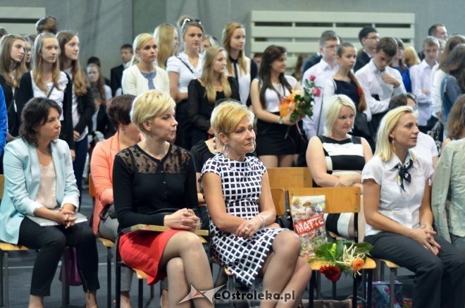 Zakończenie roku szkolnego w III LO - zdjęcie #2 - eOstroleka.pl