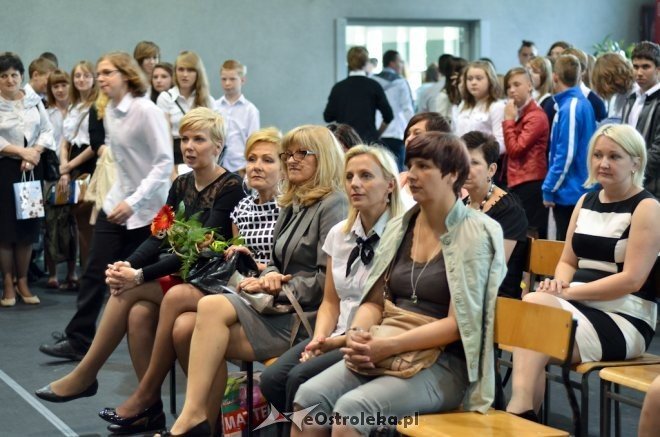 Zakończenie roku szkolnego w III LO - zdjęcie #4 - eOstroleka.pl