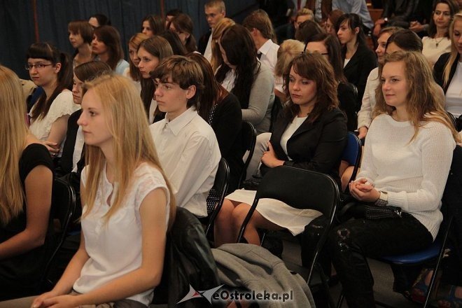 Zakończenie roku szkolnego w I LO w Ostrołęce [28.06.2013] - zdjęcie #23 - eOstroleka.pl