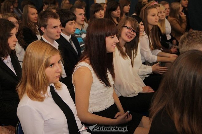 Zakończenie roku szkolnego w I LO w Ostrołęce [28.06.2013] - zdjęcie #3 - eOstroleka.pl