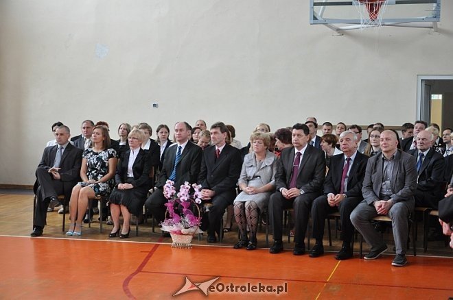 Uroczyste zakończenie roku szkolnego w Zespole Szkół Zawodowych nr 1 im. dr. Józefa Psarskiego w Ostrołęce [28.06.2013] - zdjęcie #42 - eOstroleka.pl