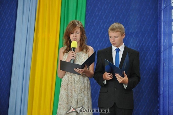 Uroczyste zakończenie roku szkolnego w Zespole Szkół Zawodowych nr 1 im. dr. Józefa Psarskiego w Ostrołęce [28.06.2013] - zdjęcie #19 - eOstroleka.pl