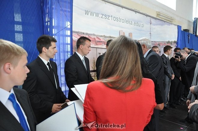 Uroczyste zakończenie roku szkolnego w Zespole Szkół Zawodowych nr 1 im. dr. Józefa Psarskiego w Ostrołęce [28.06.2013] - zdjęcie #18 - eOstroleka.pl