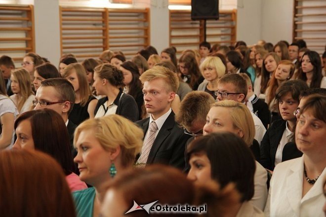 Zakończenie roku szkolnego w II LO w Ostrołęce [28.06.2013] - zdjęcie #33 - eOstroleka.pl